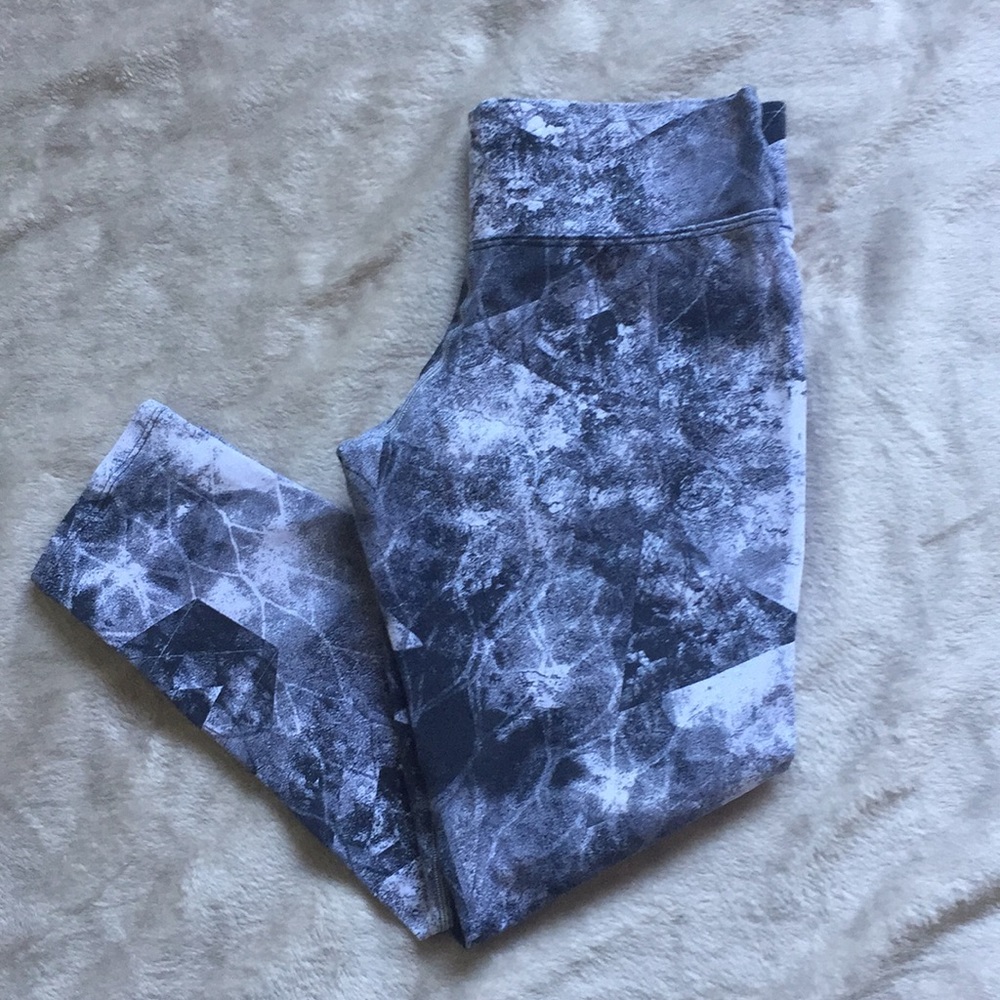 Dona Jo Workout Capri